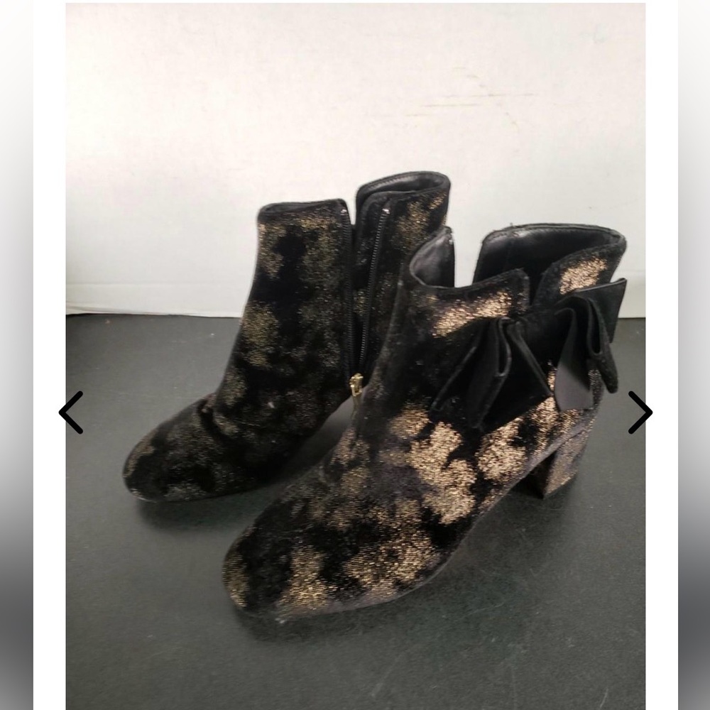 Kate Spade New York Langley Black Gold Spotted Velvet Ankle Boot 8 M MSRP $298.